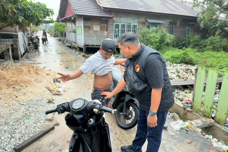 Operasi Sarang Narkoba di Dumai, Polres Amankan 12 Orang dan Sita Sabu 0,40 Gram