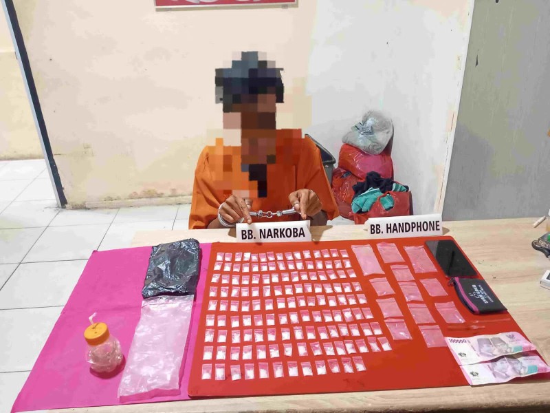 Satnarkoba Polres Kampar Ringkus Pengedar Sabu di Kampa, 132 Paket Diamankan!