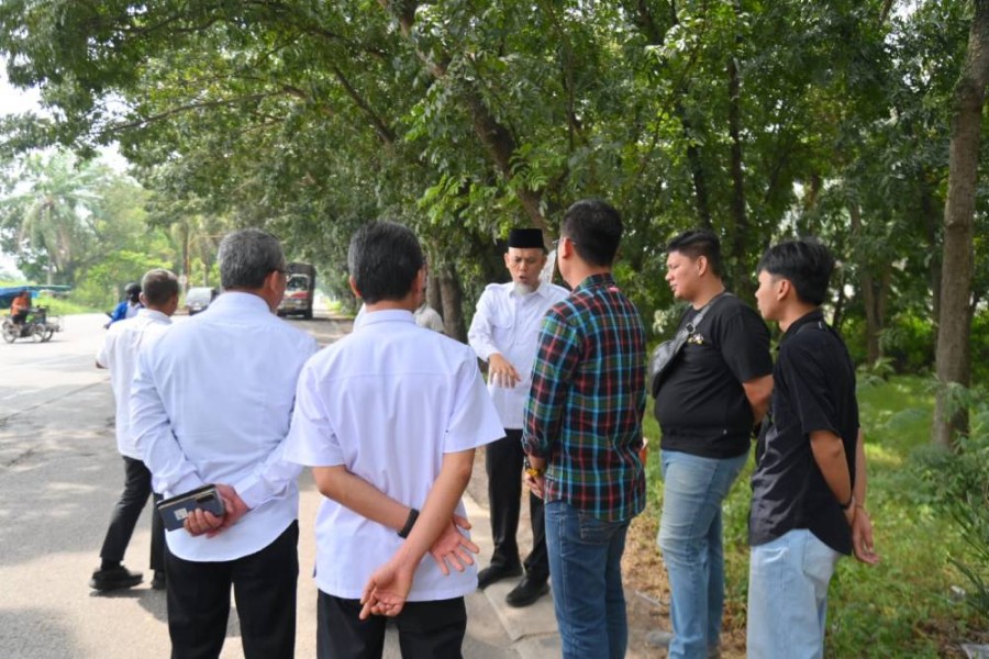 Tingkat Urgensi Tinggi, Wali Kota Dumai Tinjau Langsung Rencana Peningkatan Jalan Soekarno-Hatta