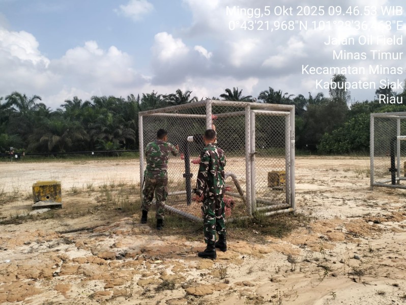 Serda Mayus Maruli dan Koptu Salomo Sembiring Gelar Patroli Penguatan Binter SKK Migas di Minas