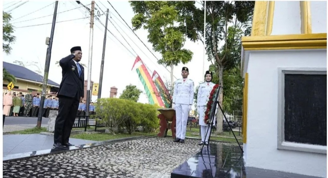 Upacara Peringatan Rengat Bersejarah, Bupati Ade Gaungkan Gerakan Perubahan