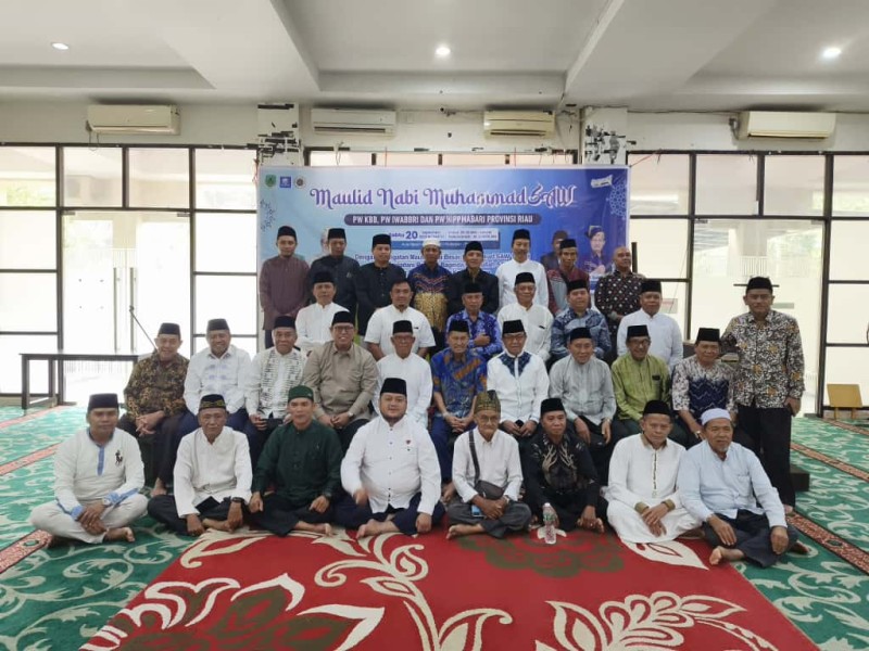 Meriah! Maulid Nabi dan Silaturahmi Warga KBB Riau