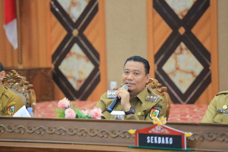 Wawako Pekanbaru Tegaskan Lagi Pejabat Pemko dan Keluarga Jangan Pamer Kekayaan