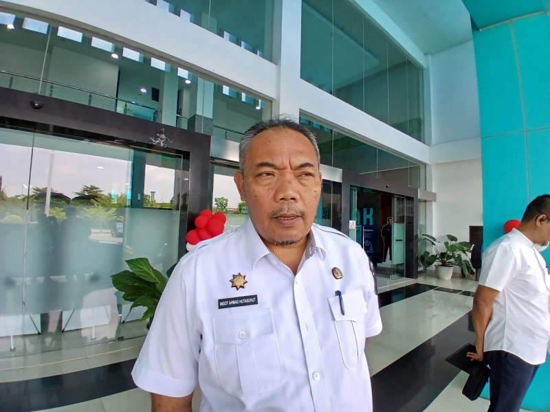 Puluhan Warga Kurang Mampu di Pekanbaru Dapat Sambungan Listrik Gratis dari PLN