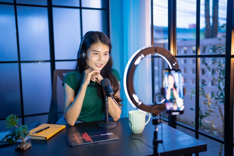 Panduan Lengkap Cara Live di Facebook lewat HP dan Juga PC