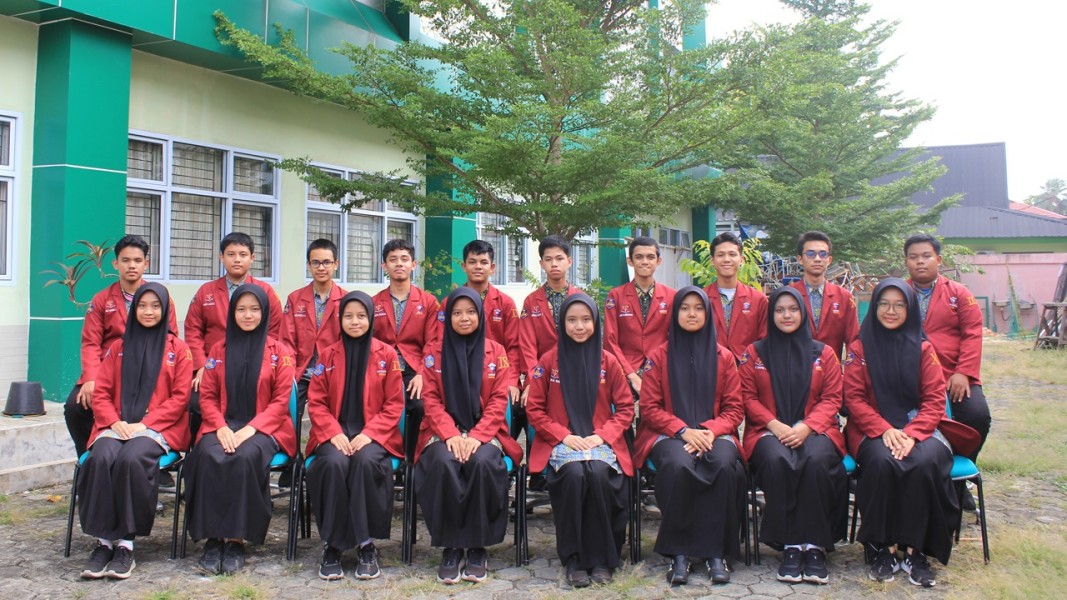 MAN 2 Pekanbaru Tampil Gemilang di OMI, 10 Siswa Amankan Tiket ke Tingkat Provinsi