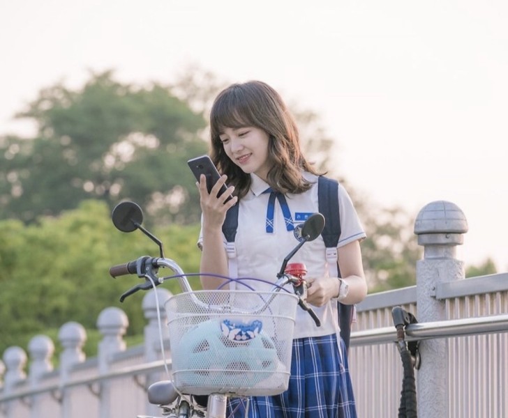 Kim Se Jeong Pertimbangkan Peran di Drama High School Queen