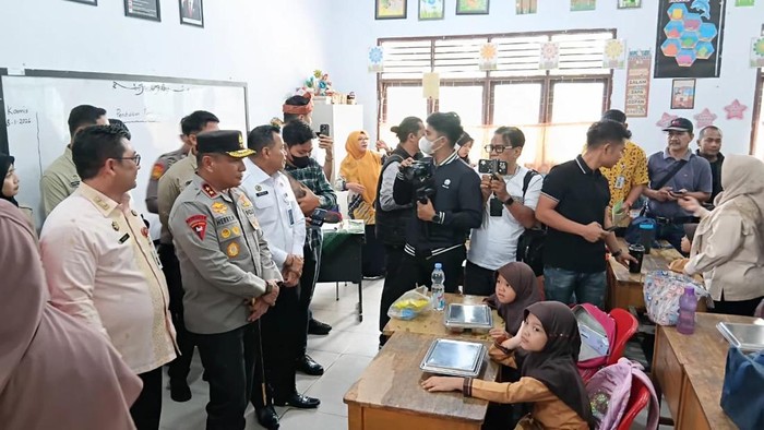1 Tahun Program MBG di Riau: 15 dari 18 Dapur SPPG Sudah Beroperasi, Target Layani 67 Ribu Murid
