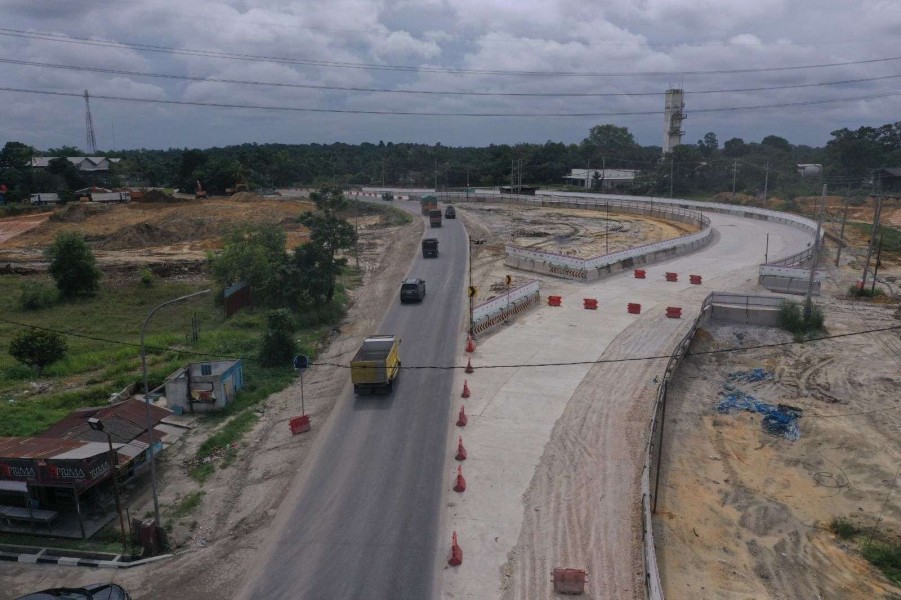 Jalan Simpang Palas-Batas Kota Pekanbaru Dialihkan Sementara Terkait Pekerjaan Jembatan Tol
