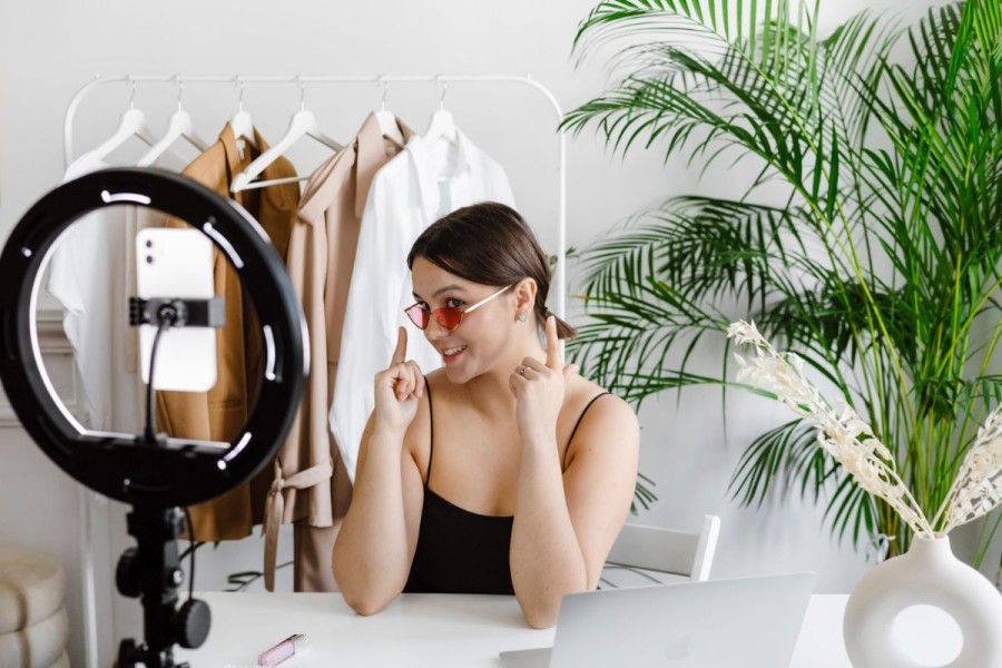 Platform Influencer Marketing untuk Kelola Campaign Digital