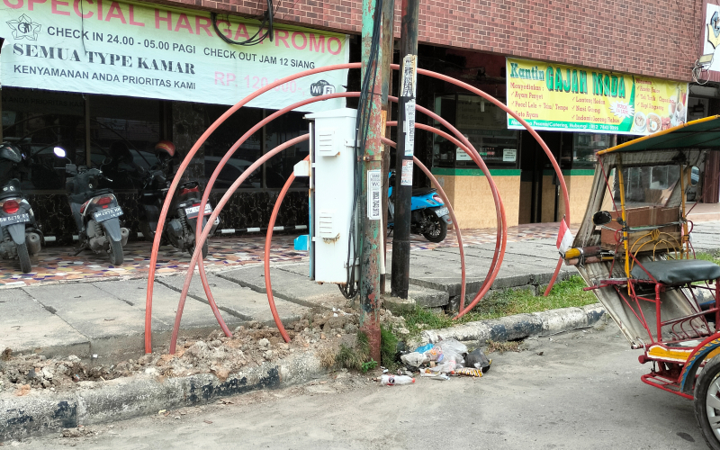 Warga Keluhkan Pengerjaan Kabel Telkom yang Merusak Jalan, Ini Tanggapan Kabid BM