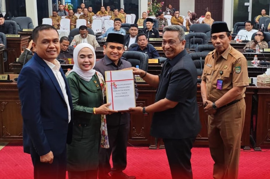 Rohul Pertahankan WTP Kesembilan Kali, Bupati Sampaikan Laporan Pertanggungjawaban APBD 2024