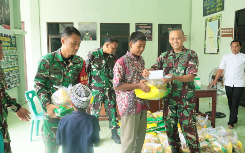 Sentuhan Kemanusiaan Kodim Dumai, Personil Koramil 03 Santuni Anak Yatim