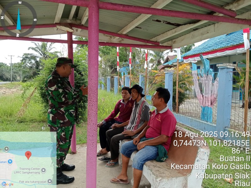 Pelda Syafri Babinsa Koramil 04/Perawang Ajak Warga Peduli Kesehatan dan Kebersihan Lingkungan