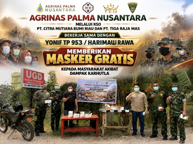 Di Tengah Kabut Asap Akibat Karhutla, AGRINAS Melalui KSO PT TRM dan PT CMBR Bersama Yonif TP 953/Harimau Rawa Bagikan Masker kepada Masyarakat