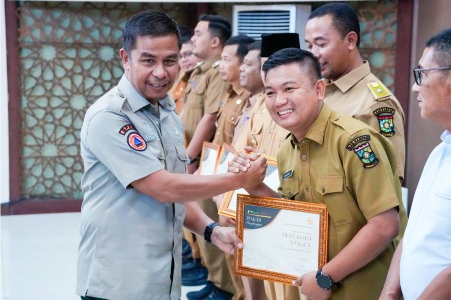 Bupati Kampar: Permudah Admnistrasi Pajak Daerah Melalui Aplikasi SAPAHATI