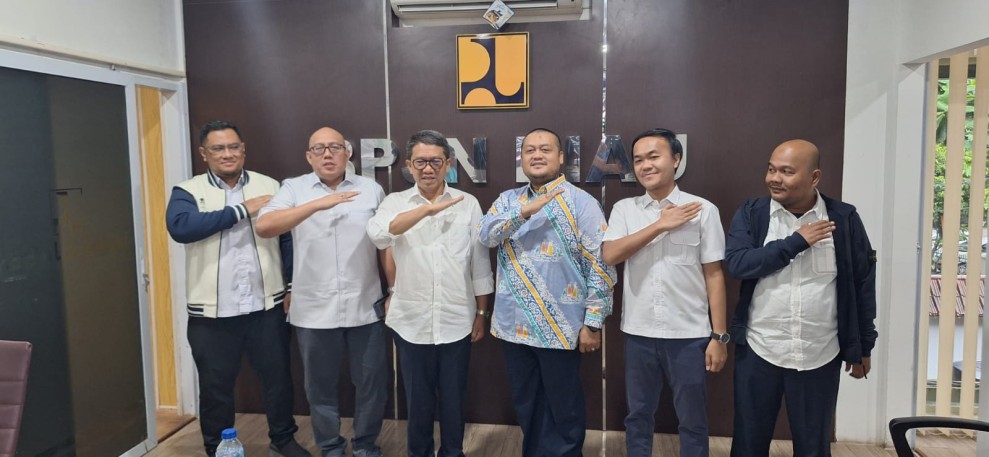 Bertemu Kepala BPJN Riau, Pemkab Inhu Usulkan Perbaikan Jalan Nasional di Kota Rengat