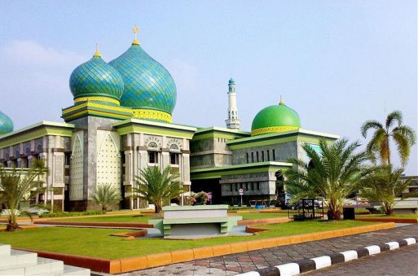 Masjid Raya Annur Terima Donasi Rp90 Juta dari BUMD dan APHI untuk Dukung Kegiatan Ramadhan