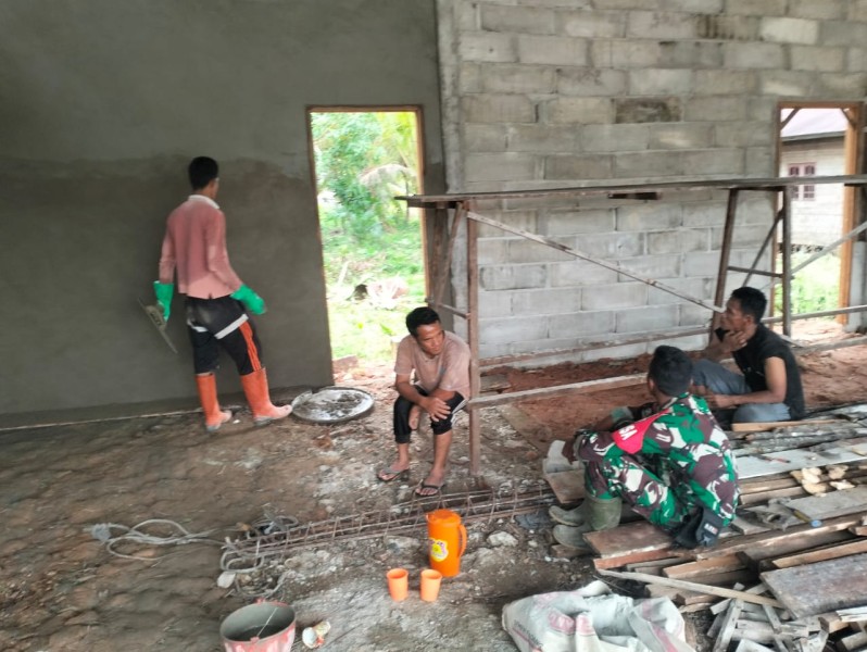 Komsos dengan Warga Binaan, Babinsa Koramil 06/Kateman Ajak Jaga Kerukunan di Tengah Kehidupan Bermasyarakat