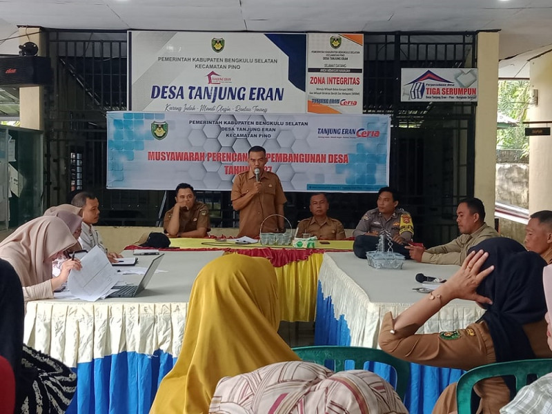 Polsek Pino Kawal Musrenbangdes Desa Tanjung Eran untuk Rencana Pembangunan 2027
