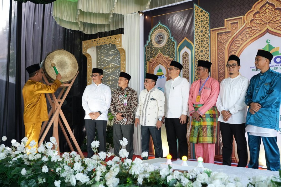 MTQ Riau Komplek 2026 Resmi Dibuka, Tujuh Kafilah Siap Cetak Generasi Qur’ani di Pelalawan