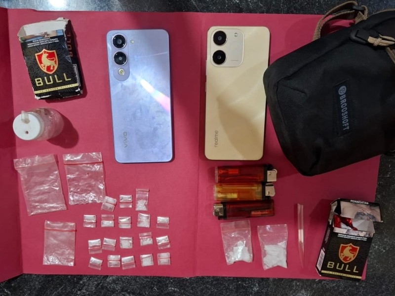 Polsek Kepenuhan Tangkap Pengedar Sabu, Dua Pria Diamankan Bersama 18 Paket Narkotika