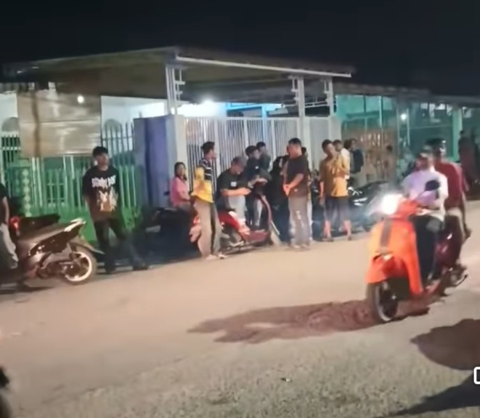Duel maut Di tempat Karaoke,Dua Tewas,Satu Anggota Polisi Jadi Korban