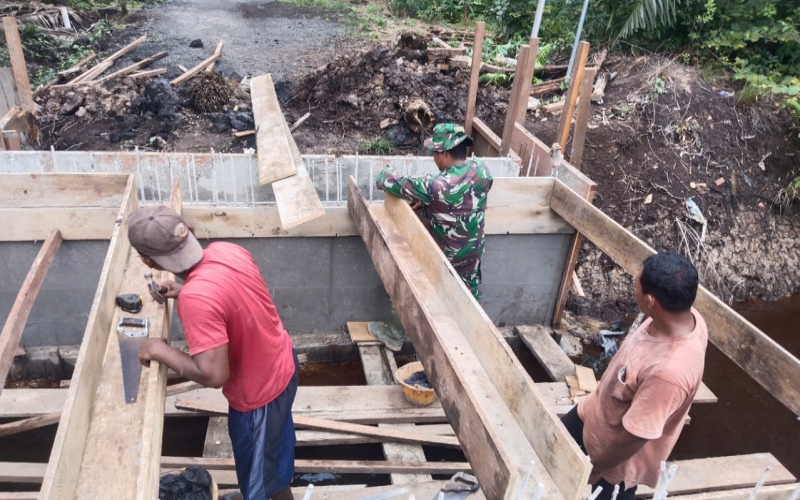 Pembangunan Jembatan Beton Tahap V di Tanjung Penyembal Terus Berlanjut