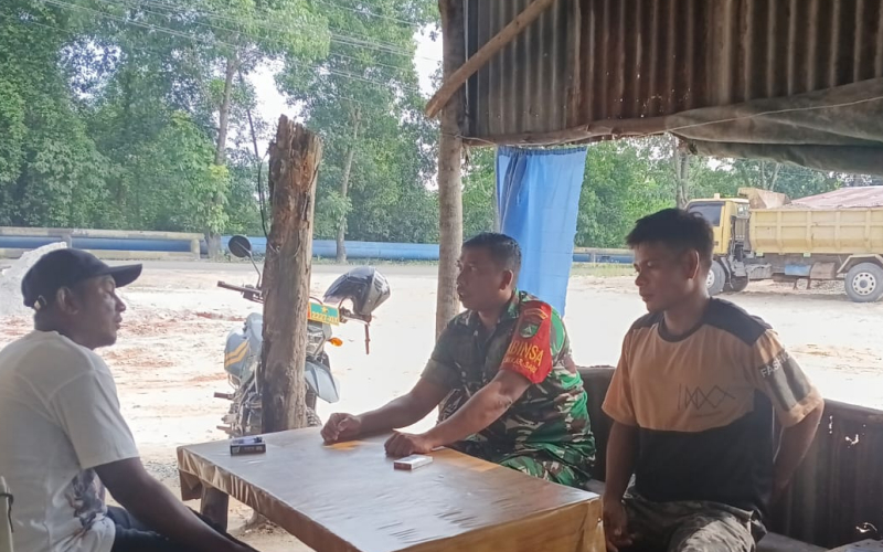 Jaga Keamanan Pipa Migas, Tim Patroli SKK Migas Koramil 01/Dumai Gencarkan Sosialisasi ke Masyarakat