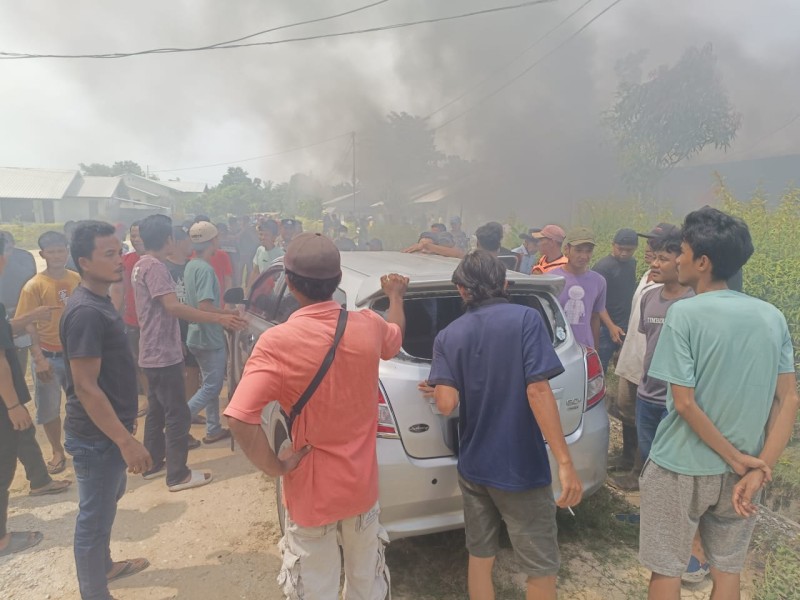 Massa Mengamuk! Bupati Siak Turun Tangan Langsung Redam Kerusuhan Sengketa Lahan Dengan PT SSL