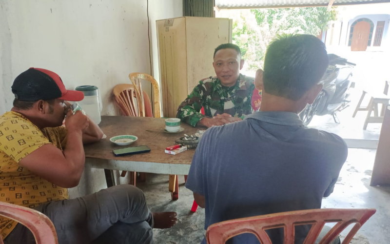 Personel dari Koramil 02 Lakukan Patroli Jaga Keamanan Wilayah