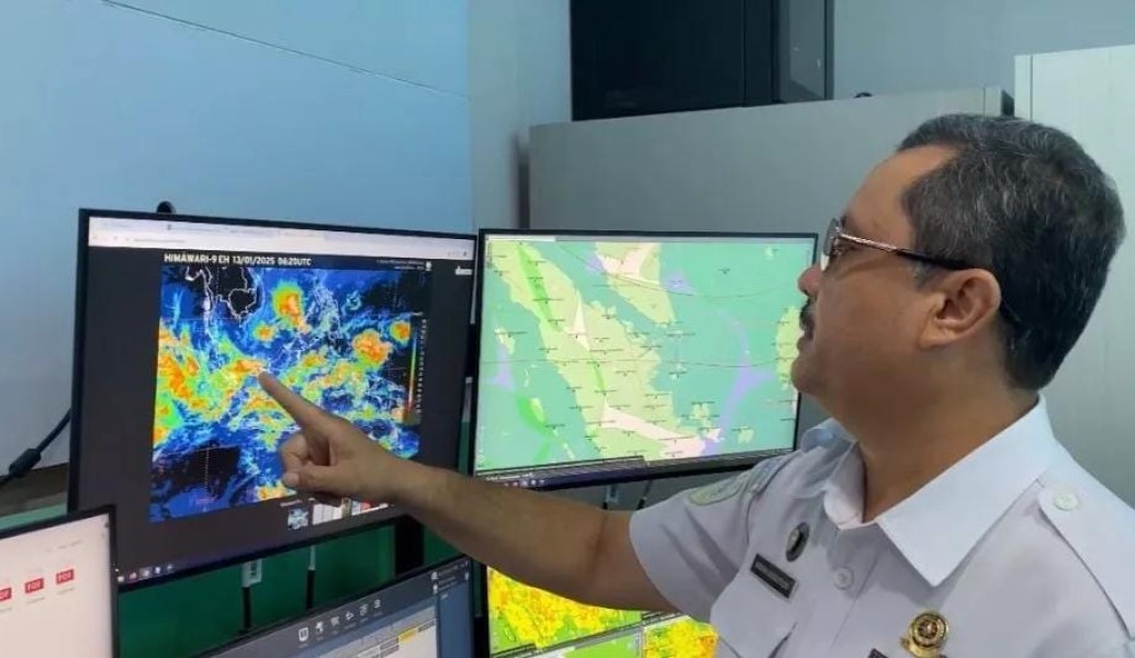 BMKG Ingatkan Potensi Hujan Lebat dan Angin Kencang di Riau Hingga Dini Hari