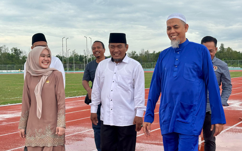 Dampingi Wako Dumai Tinjau Pembangunan Stadion, Ananda Putri Sebut Progres Baik Terutama di Lapangan Atletik