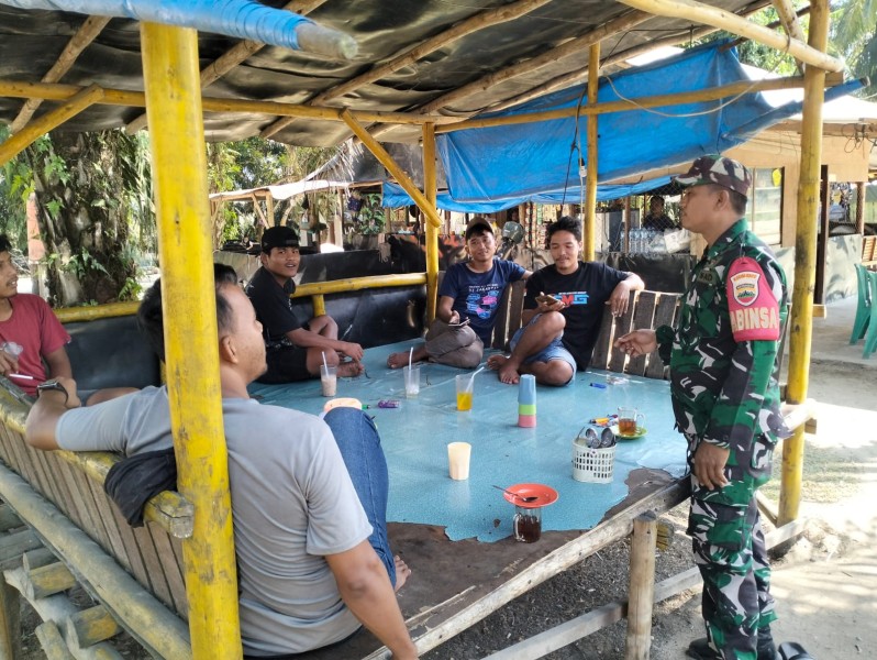 Babinsa Koptu Salomo Sembiring Ajak Warga Minas Jaya Perangi Bahaya Narkoba
