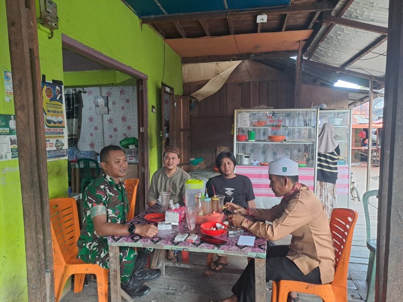 Jalin Keakraban dengan Warga Binaan, Babinsa Koramil 06/Kateman Ajak Jaga Kekompakan
