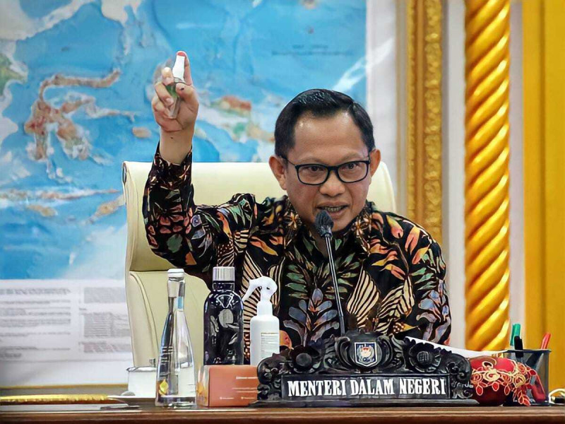 Ekonomi Sulit, Mendagri Tegas Larang Pejabat dan Keluarga Pamer Kemewahan