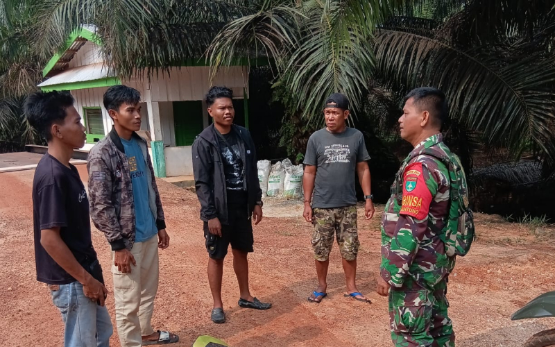 Kesadaran Warga Jadi Kunci, Babinsa Rutin Patroli Cegah Karhutla