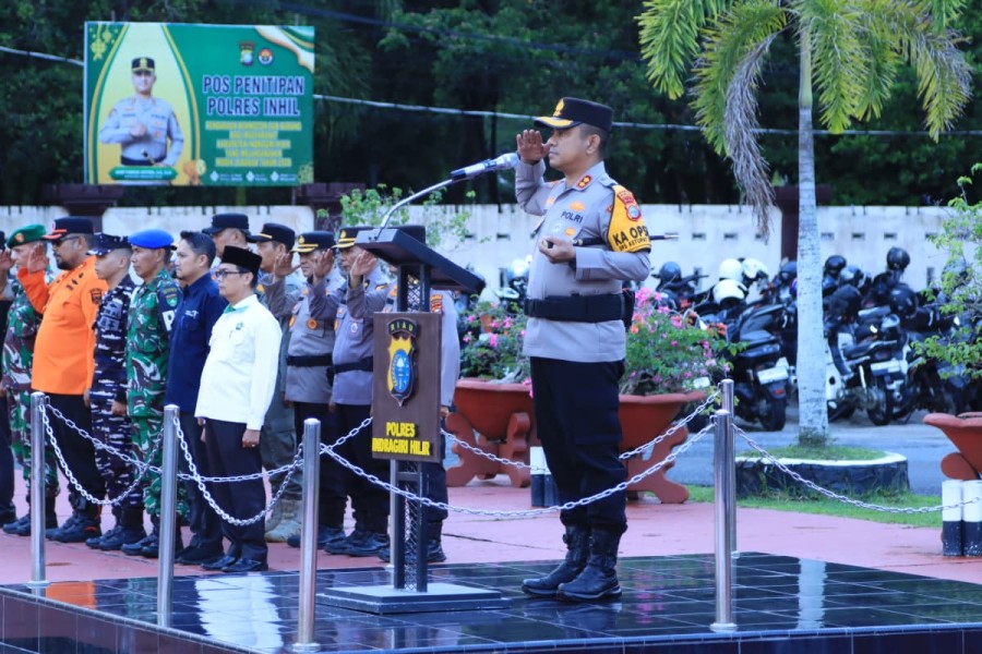 258 Personel Gabungan Siap Amankan Pawai Malam Takbir di Inhil, Kapolres Farouk Oktora Pimpin Apel