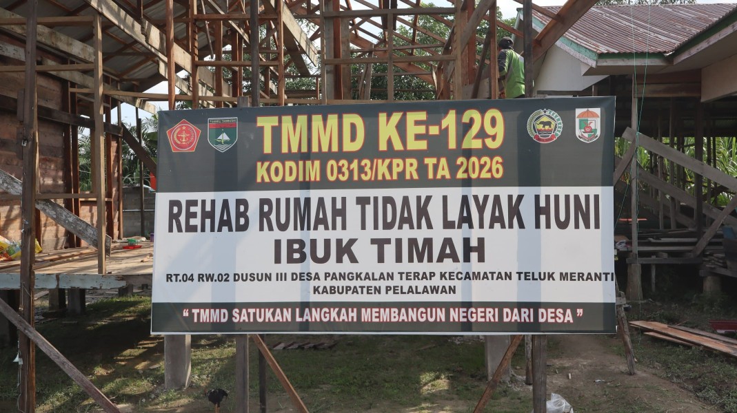 Setengah Jalan Menuju Hunian Layak: RTLH Ibu Timah di Desa Pangkalan Terap Capai Progres 50 Persen