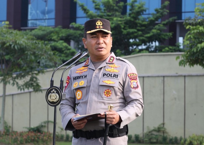 Kapolda Riau Pecat Tidak Dengan Hormat 12 Personel Pelanggar Berat