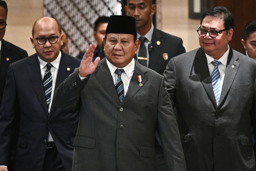 Prabowo Kumpulkan Menteri di Hambalang, Matangkan Negosiasi Dagang dengan AS