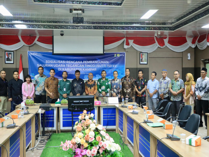 Bupati Kampar Buka Sosialisasi Pembangunan SUTT 150 kV Petapahan–Lipatkain, Dorong Pertumbuhan Ekonomi Daerah