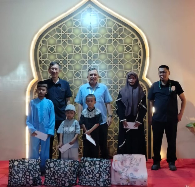 Peduli Masyarakat Sekitar, Apical Gelar Buka Puasa Bersama dan Santunan Anak Yatim di Dumai
