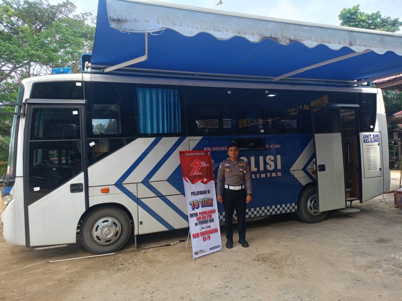 Sambut HUT Bhayangkara ke-79, Polres Inhil Hadirkan Layanan SIM Keliling
