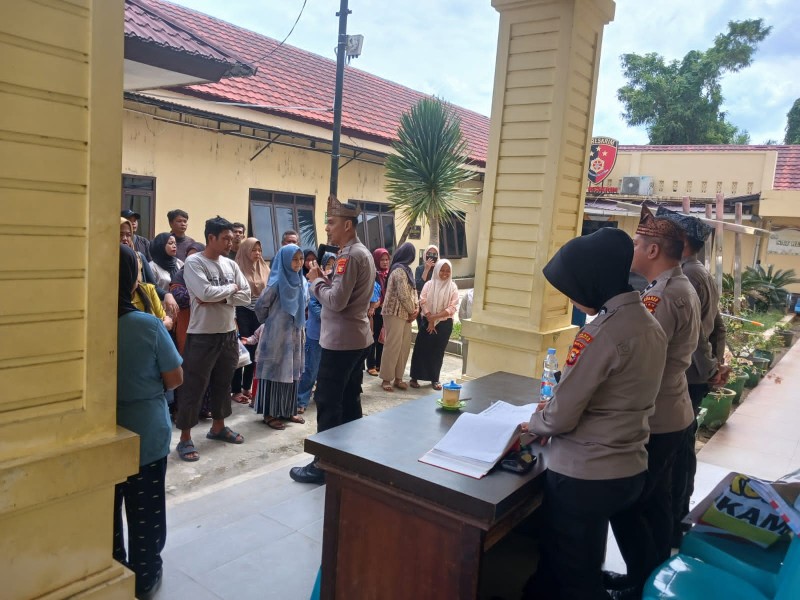 Green Policing Ala Polres Kampar: Bibit Pohon untuk Keluarga Tahanan!