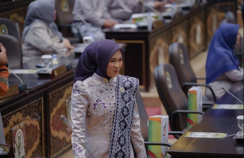Bukan Mangkir, Ini Alasan Sebenarnya Nalladia Ayu Rokan Jarang Hadir di DPRD Riau