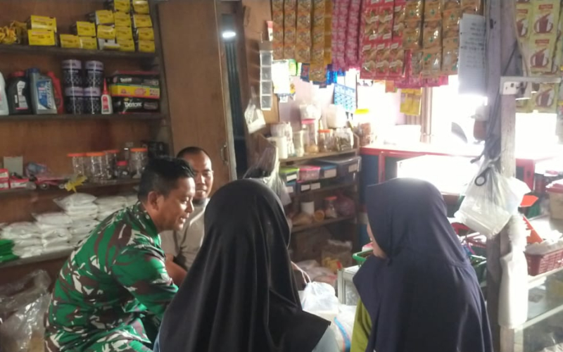 Babinsa Koramil 03 Sungai Sembilan Gelar Komsos di Kelurahan Bangsal Aceh