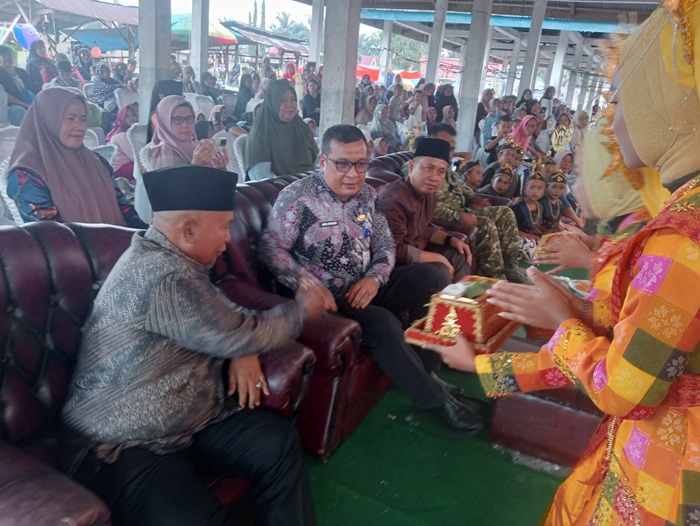 Peringkat Lima Besar Rohul, Pj Camat H. Zulbahri Apresiasi BUMDes Mitra Usaha Mulya Desa Marga Mulya