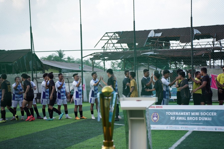 Pelindo Dumai Raih Juara 1 Mini Soccer dalam Rangka HUT RS Awal Bros ke-27