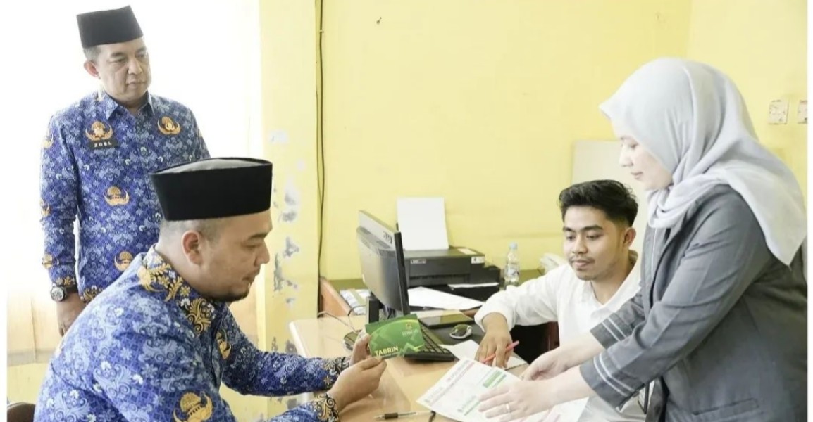 Bupati Inhu Ajak ASN Menabung di BPR Indra Arta